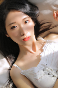 骚动时节的少女们啊